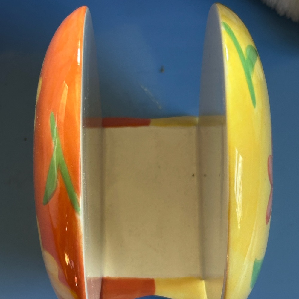 Vintage floral ceramic Avon Shell shape Napkin holder. Avon China. New